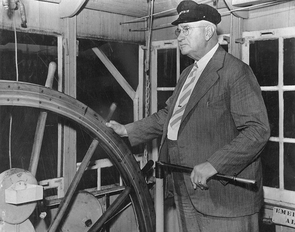 CaptainBuckLeyheGoldenEaglePilotHouse