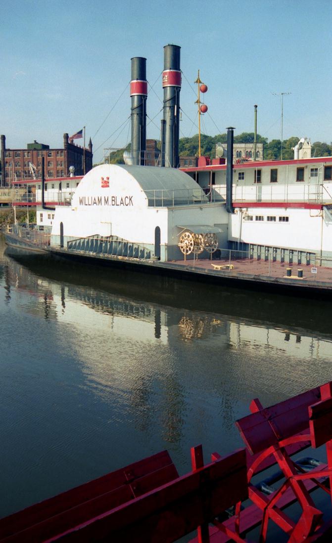 DredgeWmMBlackDubuque6