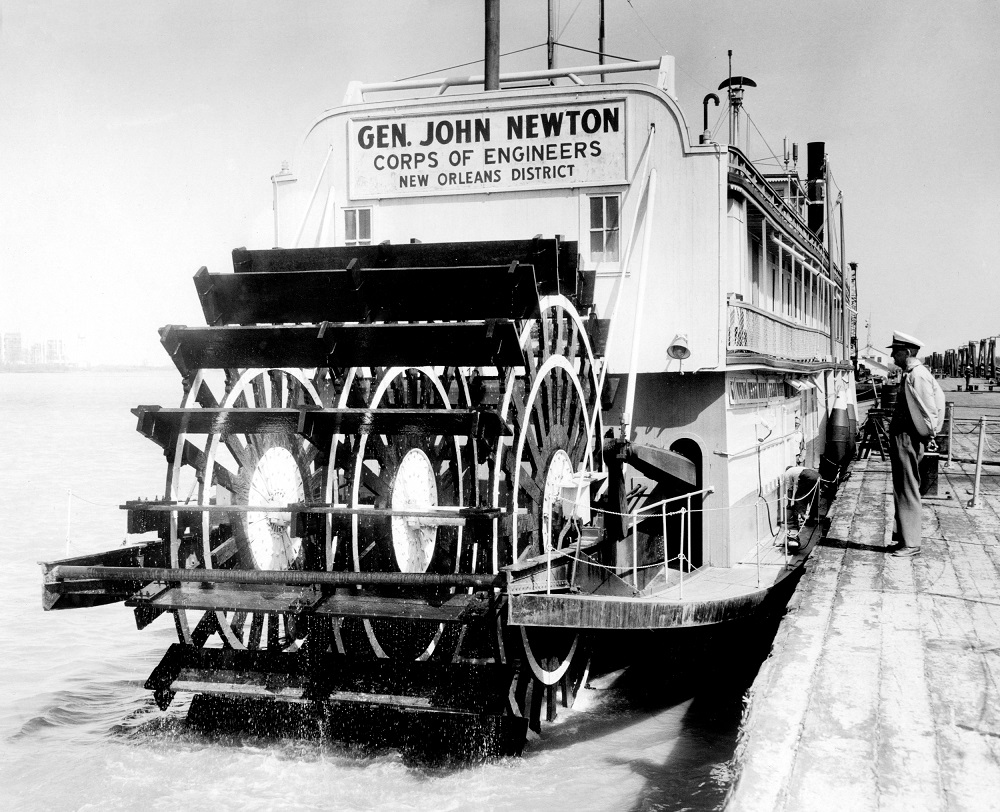 GeneralJohnNewton1957CaptJosephPLindslySTERNForNORI
