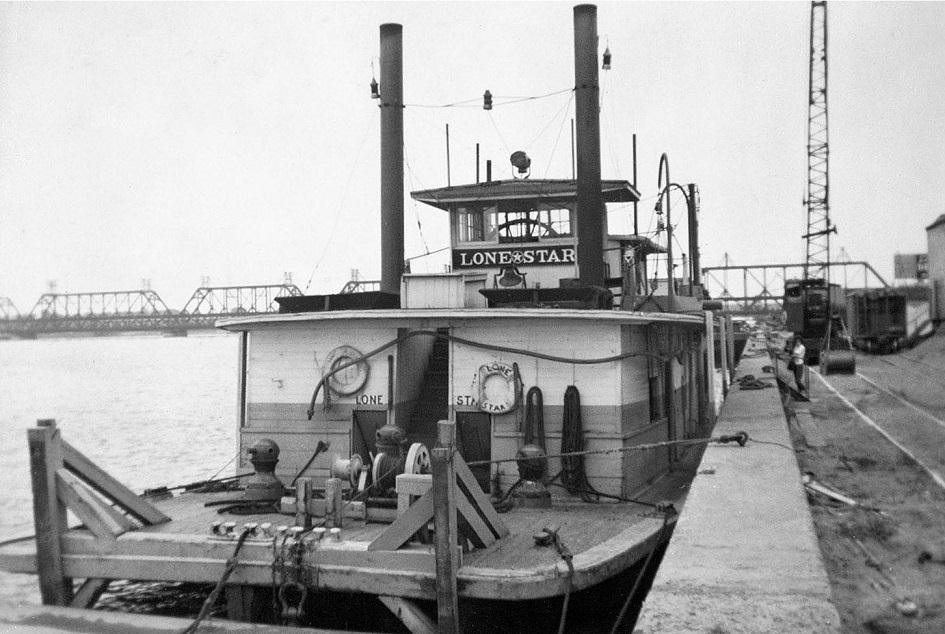 LONE_STAR_bow_view_at_landing