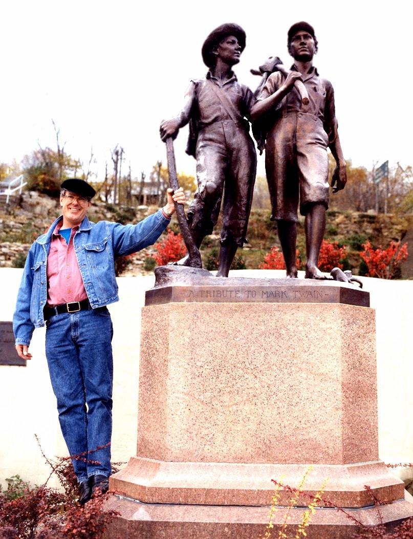 StatueTomHuckDaveNov92Export