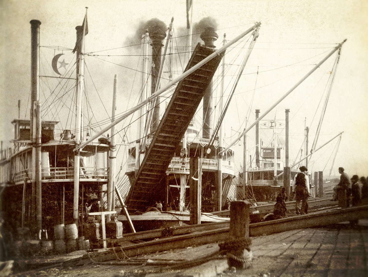 Steamboats3NewOrleansLandingForNORI