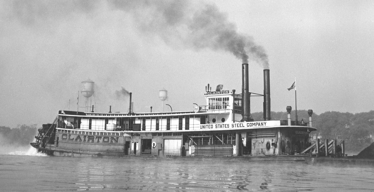 TowboatCLAIRTONgrayscaleLaCrosse